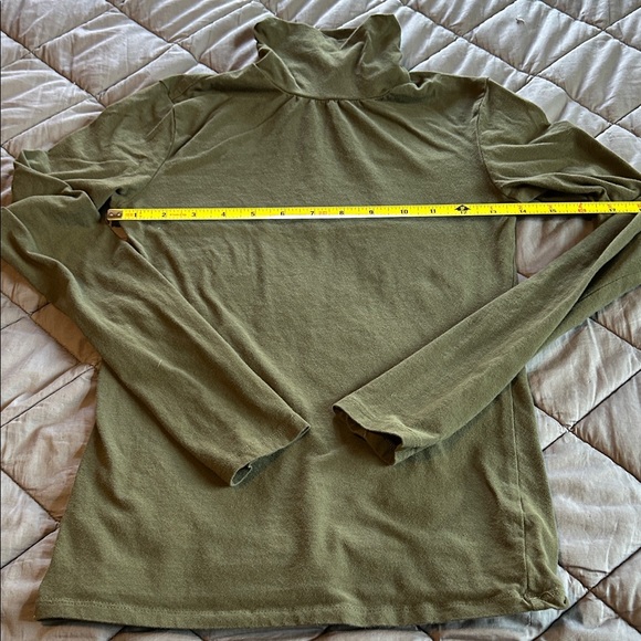 Active Basic Sweaters - Active Basic Olive Green Turtleneck